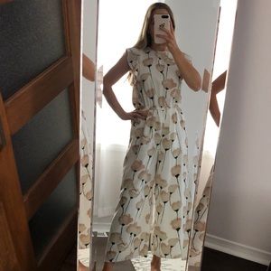 Aritzia Jumpsuit XS (Can fit Small too)